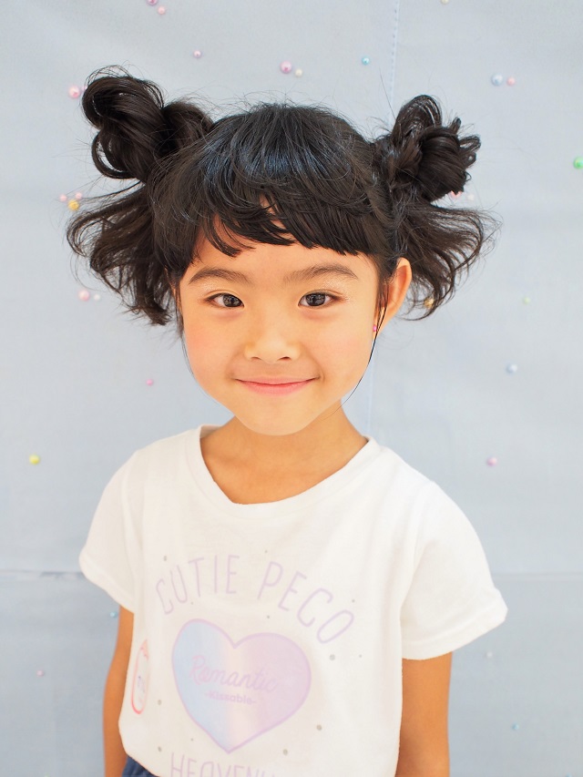小学生 女の子に人気の髪型は 人気のヘアスタイルランキング アレンジ 料金の相場を徹底調査 Hugkum 小学館公式